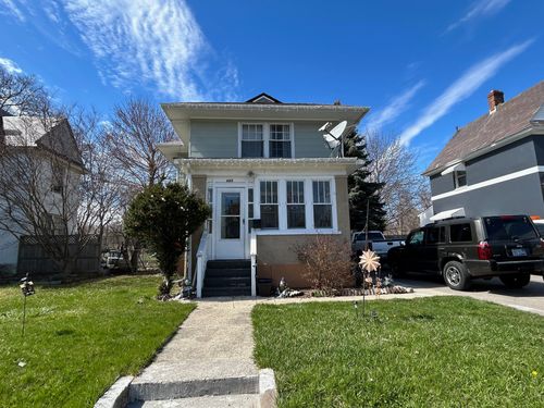 669 N Perry St, Pontiac, MI, 48342-1563 | Card Image
