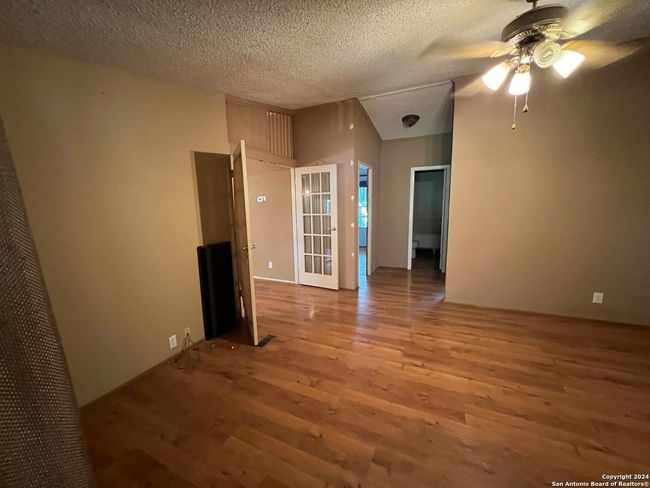 2071 Rolling River Vw, House other with 3 bedrooms, 2 bathrooms and null parking in Spring Branch TX | Image 32