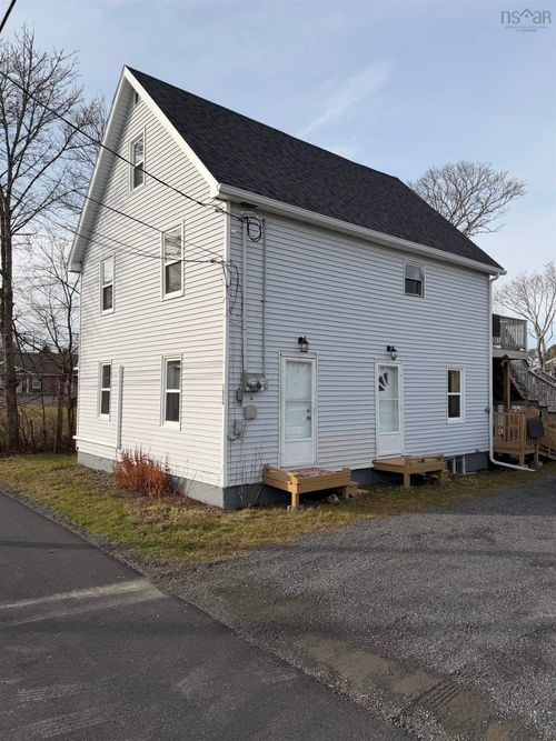 2070 Church St, Westville, NS, B0K2A0 | Card Image