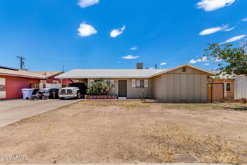 7931 W Earll Dr, Phoenix, AZ, 85033-4821 | Card Image
