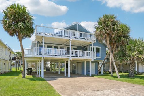 4119 Pirates Aly, Galveston, TX, 77554 | Card Image