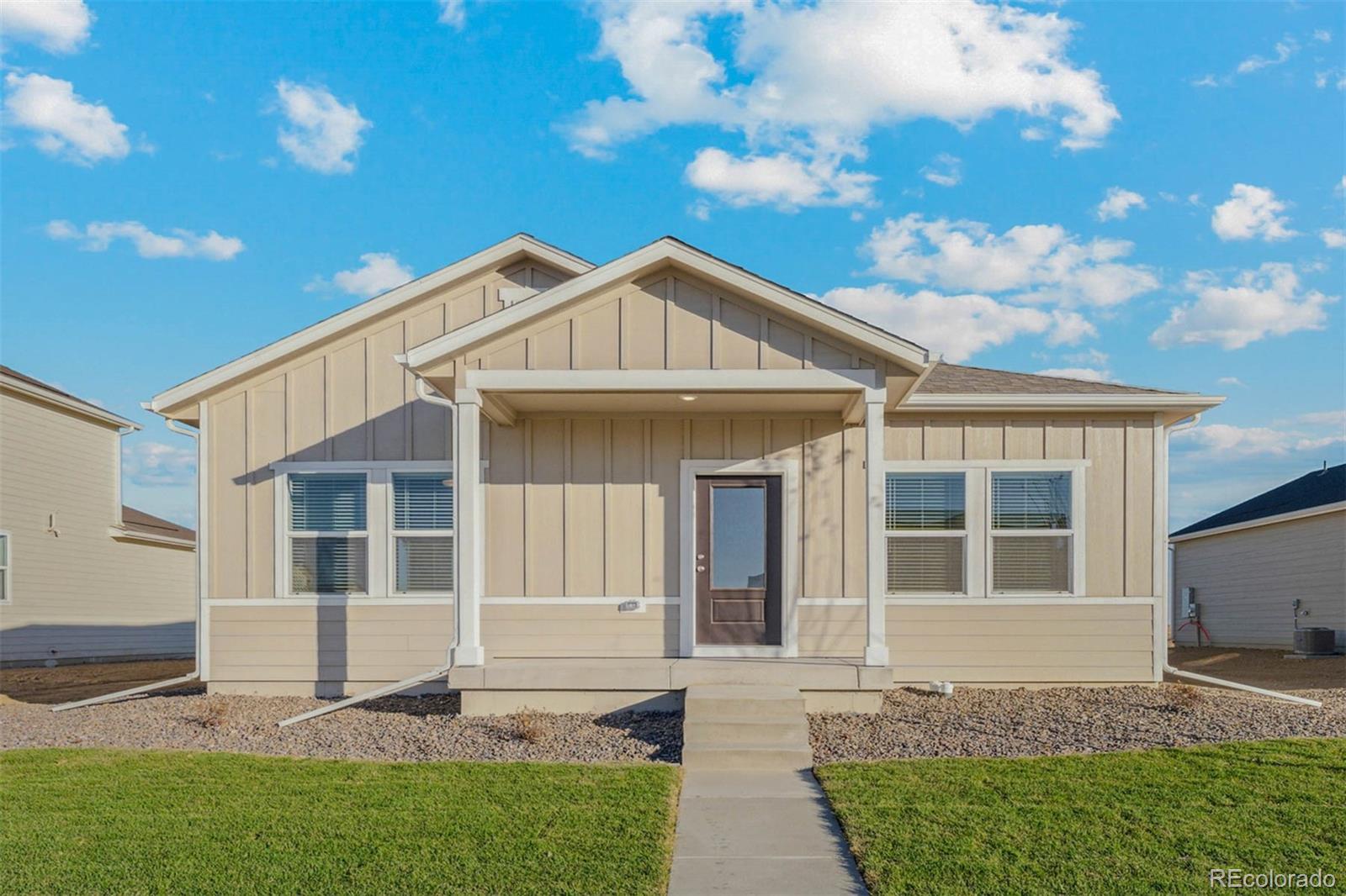 Oxley St, Strasburg, CO 80136