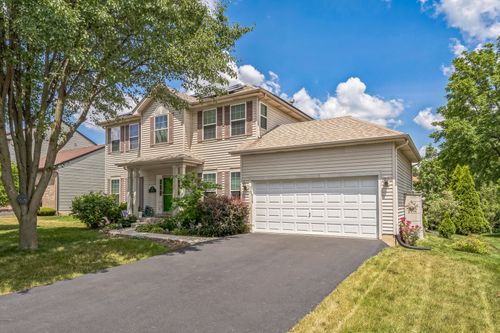 879 Jeri Ln, West Chicago, IL, 60185-7400 | Card Image