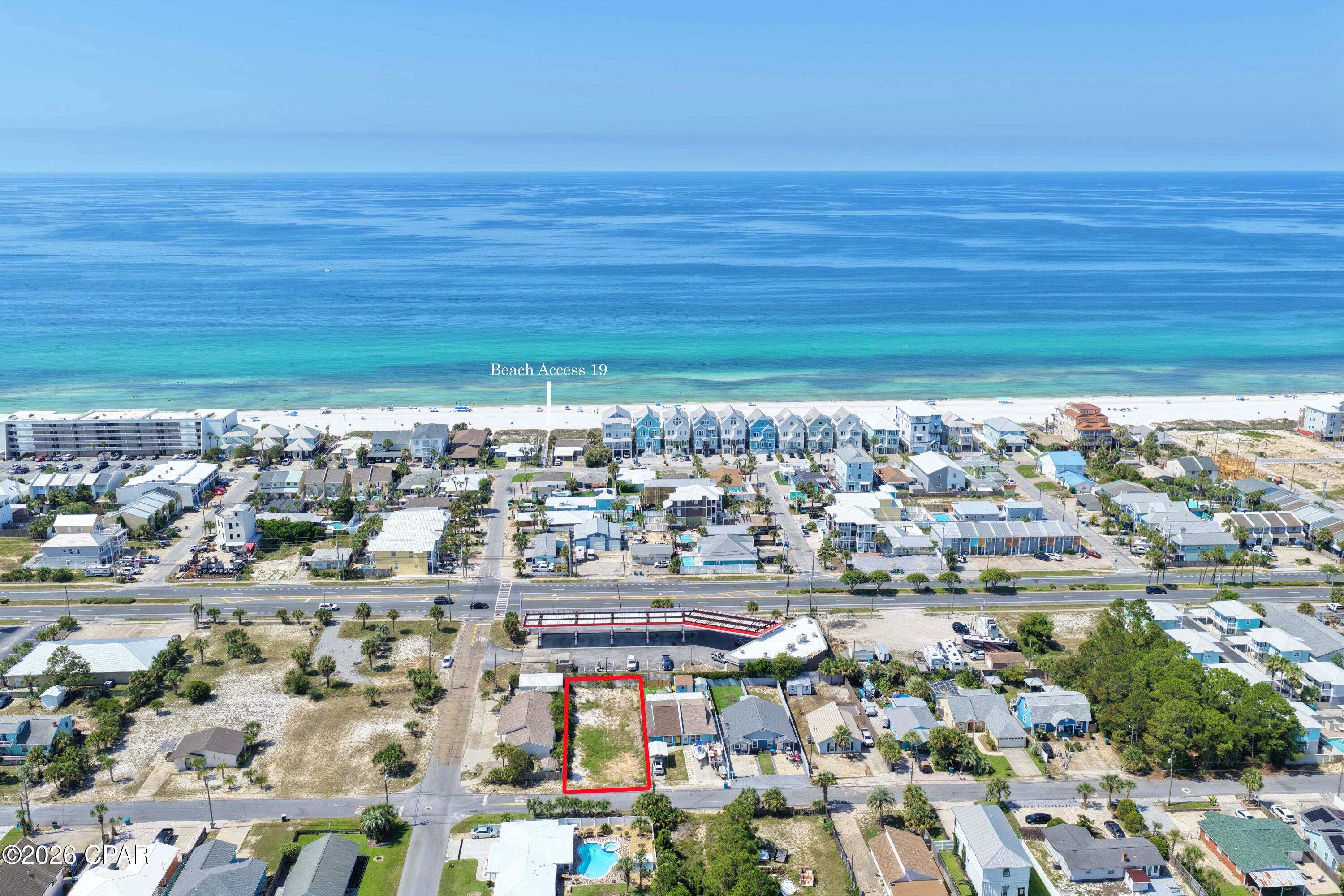 Land in Panama City 2