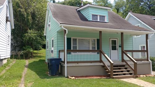 1240 Buena Vista Blvd Se, Roanoke, VA, 24013-2471 | Card Image