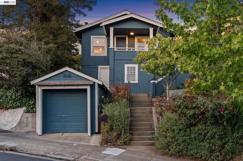 4048 Norton Ave, Oakland, CA, 94602-4014 | Card Image