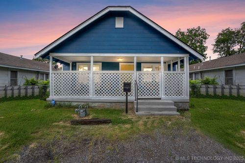 4844 S 30th West Ave, Tulsa, OK, 74107-7528 | Card Image
