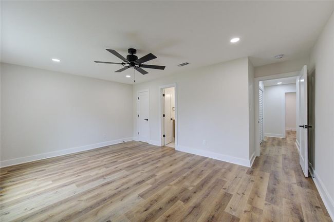 Primary Bedroom | Image 16