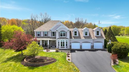 2512 Walden Way, Saint Cloud, MN, 56301-9081 | Card Image