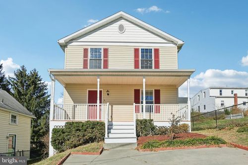 5 W D St, BRUNSWICK, MD, 21716-1307 | Card Image