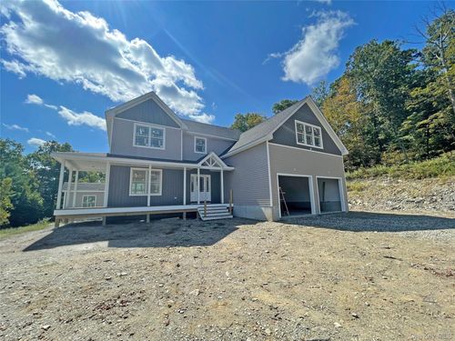 32 Meadow View Ct, Lagrangeville, NY, 12540 | Card Image