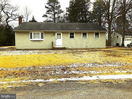 8 Roberts Ln, BERLIN, NJ, 08009-9541 | Card Image