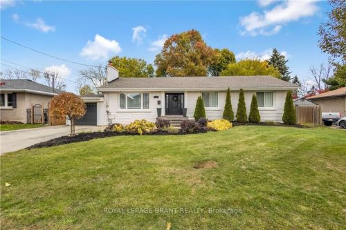 43 Miller Dr, Ancaster, ON, L9G2H9 | Card Image