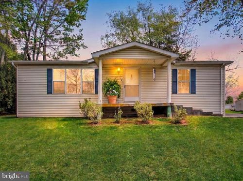 110 Frog Pond Holw, Abbottstown, PA, 17301-9072 | Card Image