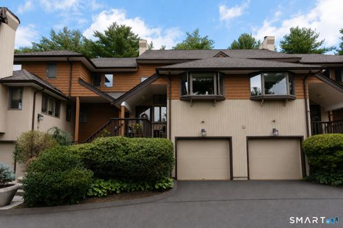 6-6 Stratford Park, Bloomfield, CT, 06002-2143 | Card Image