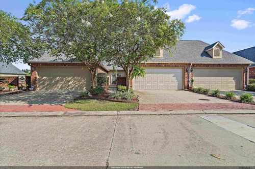 40117 Champion Tif Dr, Gonzales, LA, 70737-8533 | Card Image