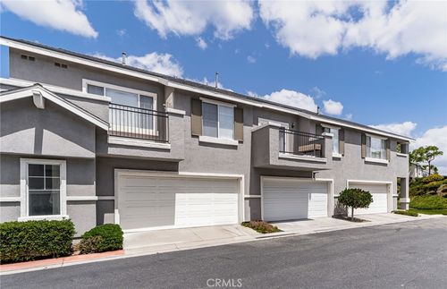 3509 E Berkshire Ct, Orange, CA, 92869-7531 | Card Image