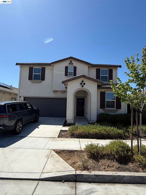 964 Osprey Dr, Lathrop, CA, 95330-8038 | Card Image