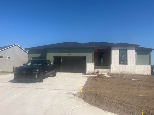 3997 N Estancia Ct, Wichita, KS, 67205-8728 | Card Image