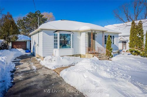 43 Else St, Saint Catharines, ON, L2N2C2 | Card Image