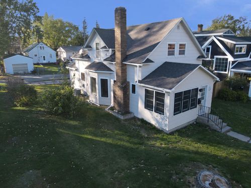 511 8th St Ne, Staples, MN, 56479-3016 | Card Image