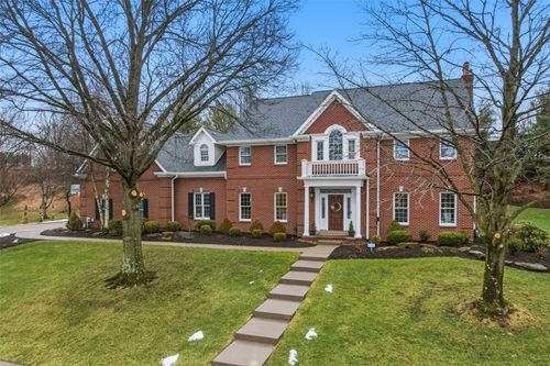 1062 W Grove Ct, Gibsonia, PA, 15044-6068 | Card Image