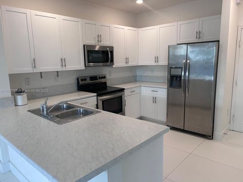 1405-1405 Se 26th Ter, Homestead, FL, 33035-2530 | Card Image