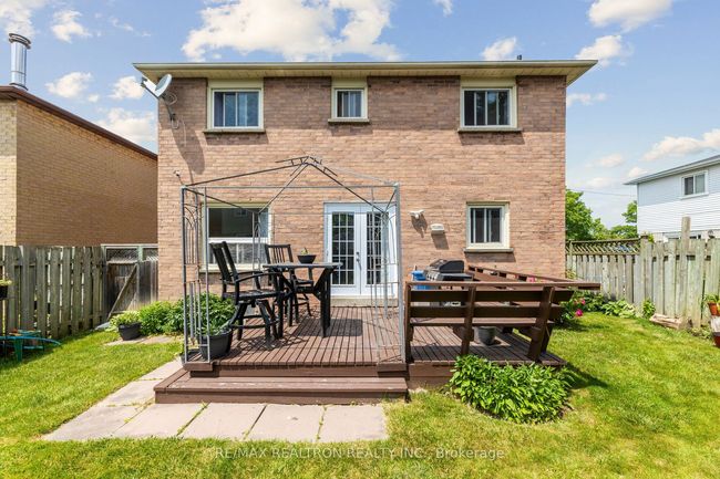 6 Gardiner Dr, House other with 6 bedrooms, 4 bathrooms and 2 parking in Ajax ON | Image 40