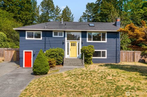 12450 169th Ave Se, Renton, WA, 98059-6501 | Card Image