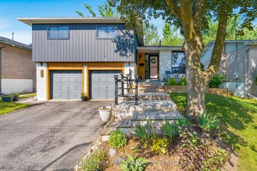 20 Carol Rd, Barrie, ON, L4N3P5 | Card Image