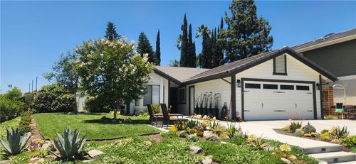 21145 Hidden Spring Ln, Trabuco Canyon, CA, 92679-3207 | Card Image