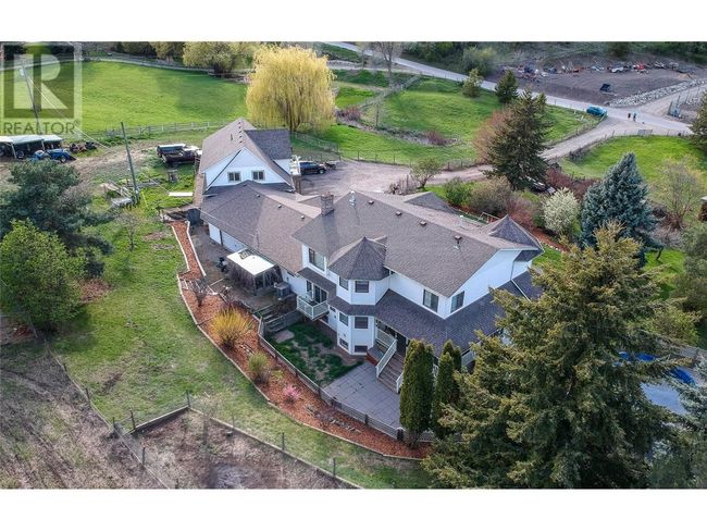 6655 Cosens Bay Rd, House other with 7 bedrooms, 5 bathrooms and 8 parking in Coldstream BC | Image 78
