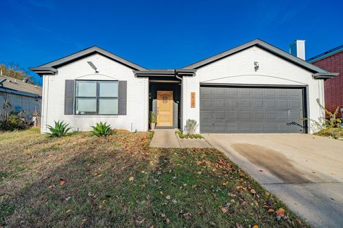 216 Prentice Dr, Seagoville, TX, 75159-2530 | Card Image