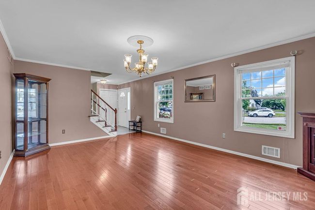 51 Sturbridge Dr, House other with 5 bedrooms, 4 bathrooms and null parking in Piscataway NJ | Image 12