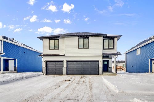 7345 27th St S, Fargo, ND, 58104-4641 | Card Image