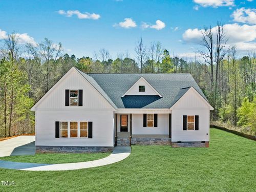 40 Moonraker Dr, Spring Hope, NC, 27882-7754 | Card Image