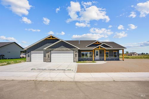 580 Biscotti Loop, Heyburn, ID, 83336-7743 | Card Image