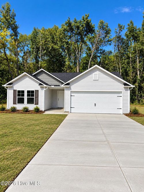 6562 Fairway Dr, Grifton, NC, 28530-7006 | Card Image