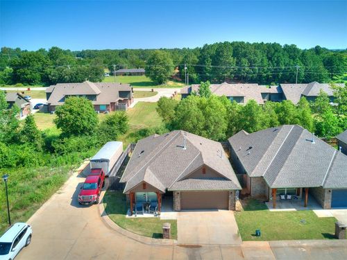 20627 Santa Fe Avenue, Harrah, OK, 73045 | Card Image