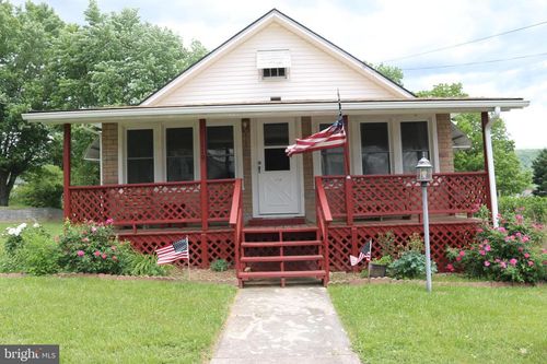 119 Pine St, PETERSBURG, WV, 26847-1639 | Card Image