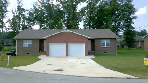 238 Fox Creek Ct, Manchester, TN, 37355-8425 | Card Image