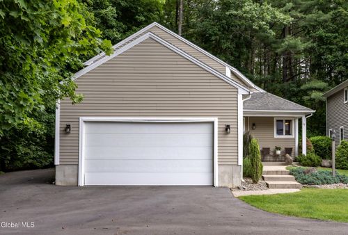 29 Pepper Lane, Saratoga Springs, NY, 12866 | Card Image