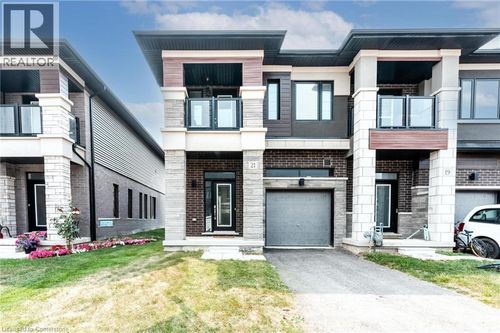 21 Bowery Rd, Brantford, ON, N3V0A9 | Card Image