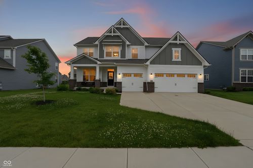 10389 Grimshaw Dr, Fortville, IN, 46040-0119 | Card Image