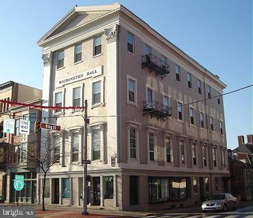 apt-401-10 W King St, YORK, PA, 17401-1422 | Card Image