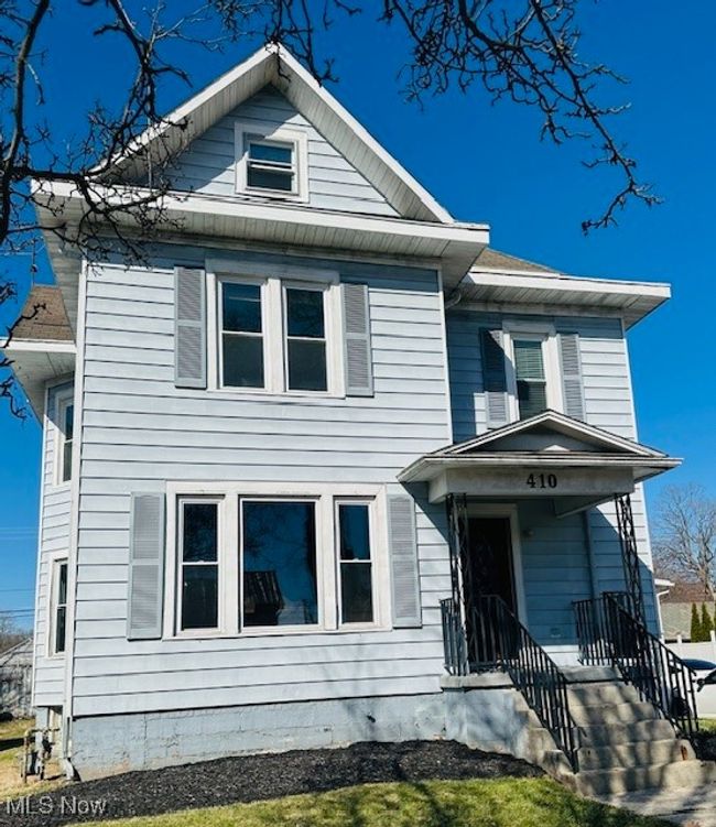 View of front of home | Image 34