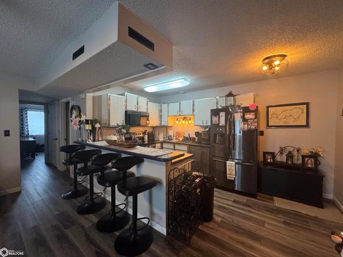 unit-6-16 S Shore Dr, Clear Lake, IA, 50428-1851 | Card Image