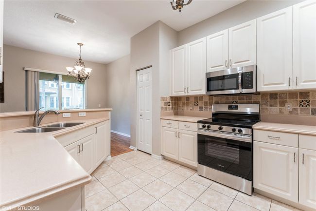 5779 Nw 120 Th Ave, Townhouse with 3 bedrooms, 2 bathrooms and null parking in Coral Springs FL | Image 8