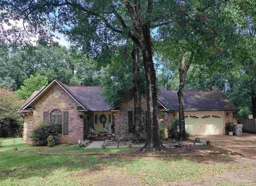 6108 Arnies Way, Milton, FL, 32570-8727 | Card Image