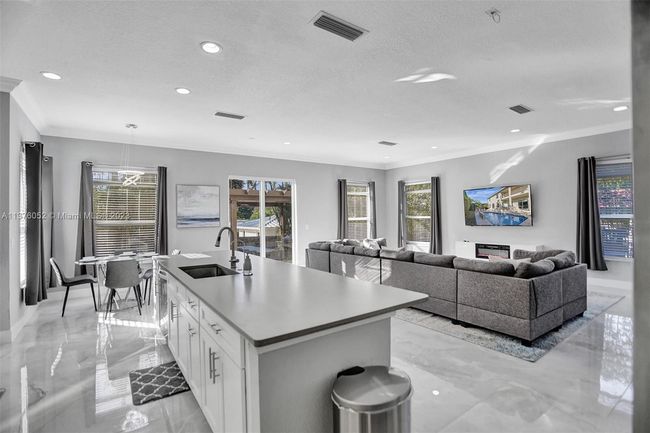 NONE - 951 Nw 4 Th Ct, House other with 6 bedrooms, 5 bathrooms and null parking in Boca Raton FL | Image 27
